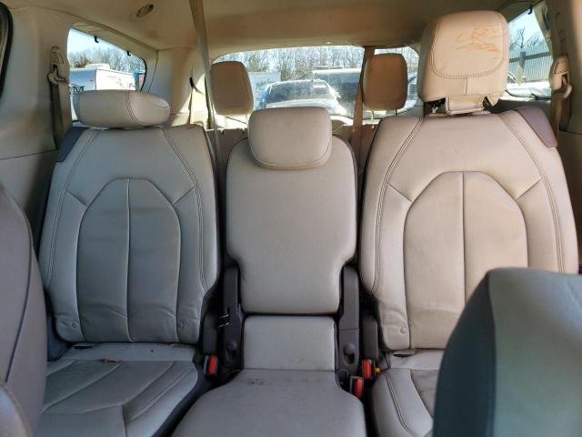 Photo 10 from auction – 2017 CHRYSLER PACIFICA T with VIN 2C4RC1BG6HR661273
