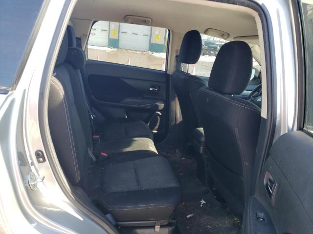 Photo 10 from auction – 2018 MITSUBISHI OUTLANDER with VIN JA4AD2A34JZ067740