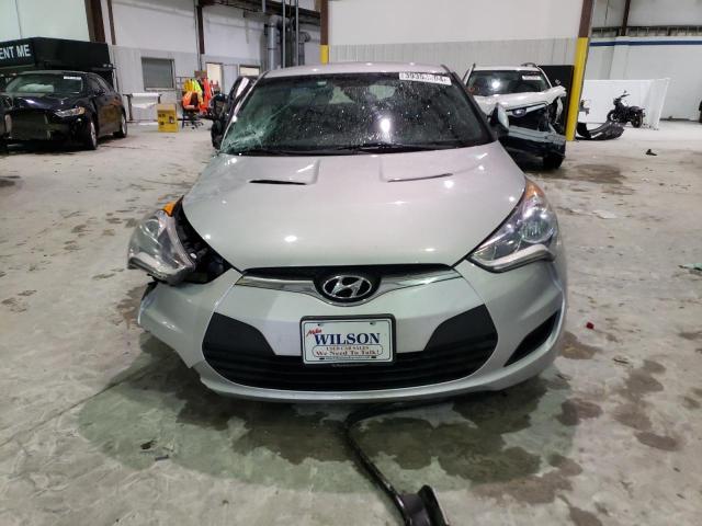 Photo 5 from auction – 2014 HYUNDAI VELOSTER with VIN KMHTC6ADXEU194430