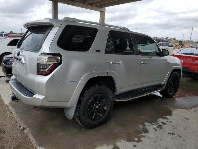 Photo 3 from auction – 2016 TOYOTA 4RUNNER SR with VIN JTEZU5JR7G5127312