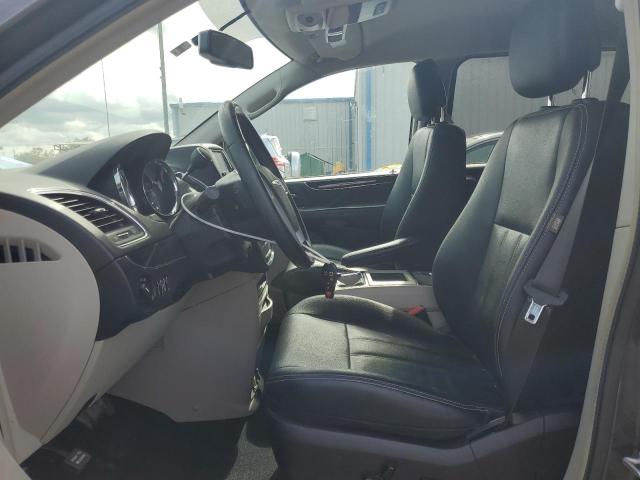 Photo 7 from auction – 2016 CHRYSLER TOWN & COU with VIN 2C4RC1BGXGR300854