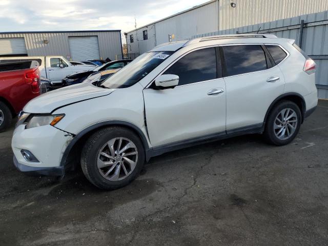NISSAN ROGUE S 2015 with VIN 5N1AT2MT3FC773270 - Photo from auction