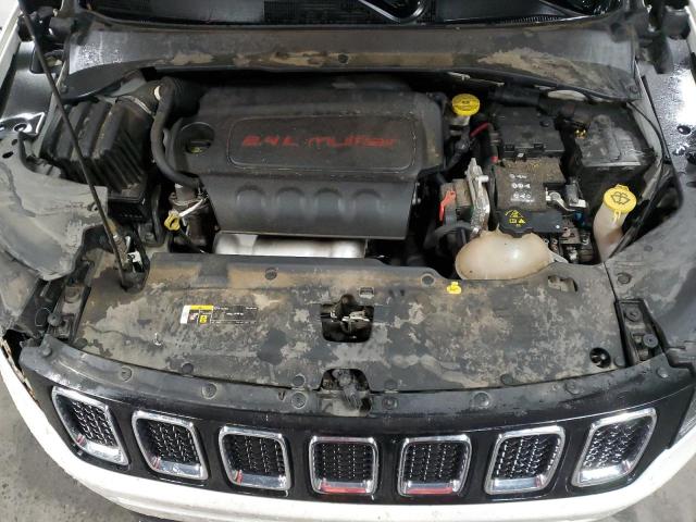 Photo 11 from auction – 2017 JEEP COMPASS with VIN 3C4NJCBB1HT669668