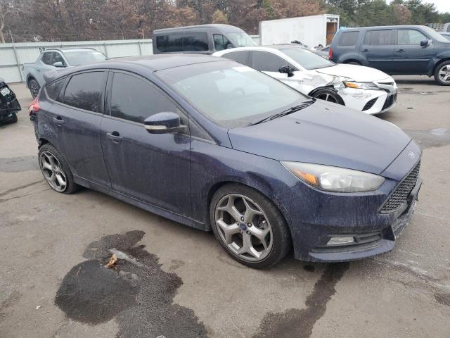 Фото 4 с аукциона – 2017 FORD FOCUS ST с VIN 1FADP3L97HL245628