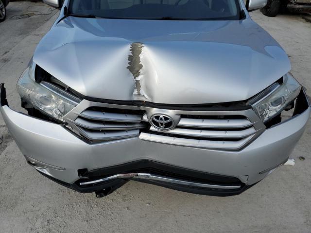 Photo 12 from auction – 2013 TOYOTA HIGHLANDER with VIN 5TDBK3EHXDS255535