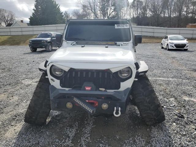Photo 5 from auction – 2020 JEEP GLADIATOR with VIN 1C6HJTFG8LL191229