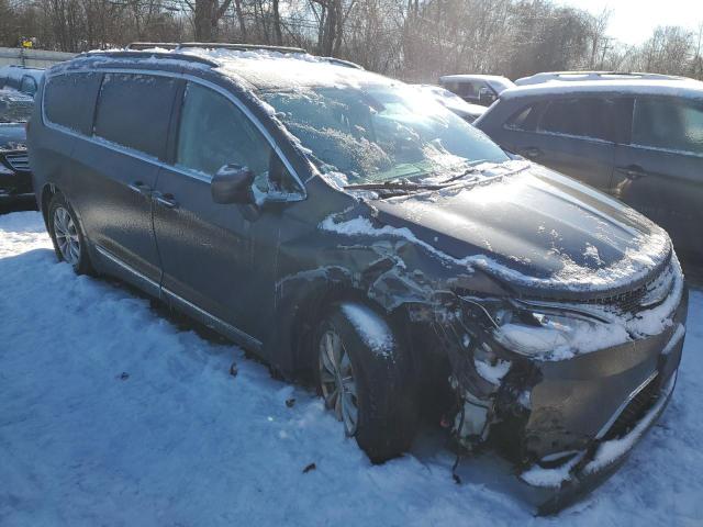 Photo 4 from auction – 2017 CHRYSLER PACIFICA T with VIN 2C4RC1BG8HR788316