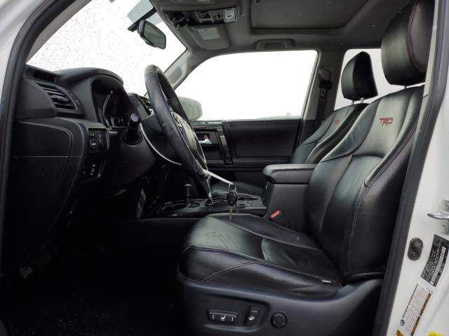 Photo 7 from auction – 2018 TOYOTA 4RUNNER SR with VIN JTEBU5JR8J5517733