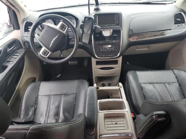 Photo 8 from auction – 2014 CHRYSLER TOWN & COU with VIN 2C4RC1CG4ER300344