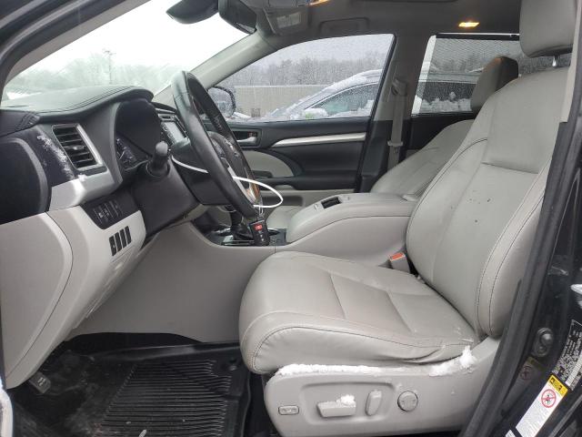 Photo 7 from auction – 2018 TOYOTA HIGHLANDER with VIN 5TDJZRFH5JS495838