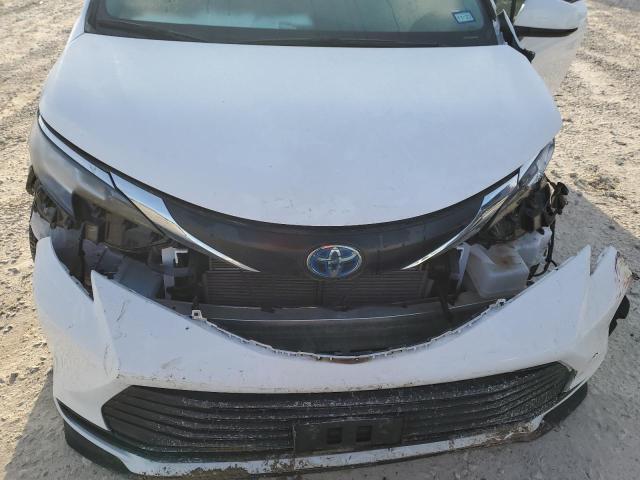 Photo 12 from auction – 2022 TOYOTA SIENNA LE with VIN 5TDKRKEC8NS078902