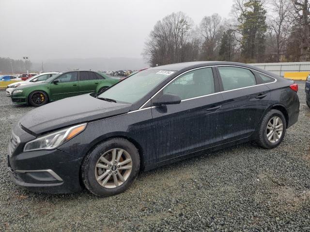 HYUNDAI SONATA SE 2017 with VIN 5NPE24AF8HH569669 - Photo from auction
