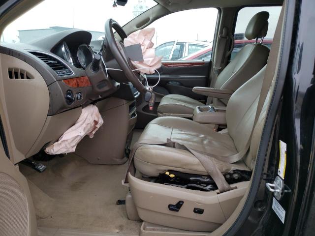 Photo 7 from auction – 2016 CHRYSLER TOWN & COU with VIN 2C4RC1BG7GR271328