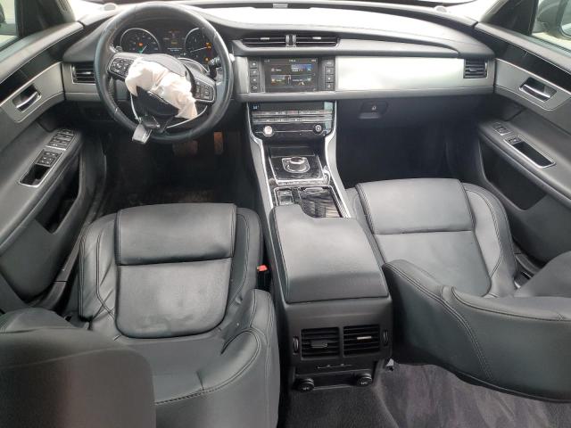 Photo 8 from auction – 2017 JAGUAR XF PREMIUM with VIN SAJBD4BN8HCY42688
