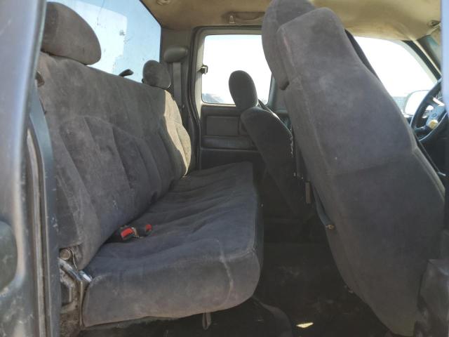 Photo 10 from auction – 2001 CHEVROLET SILVERADO with VIN 2GCEC19V611292681
