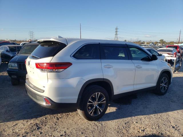 Photo 3 from auction – 2019 TOYOTA HIGHLANDER with VIN 5TDZZRFH5KS367314