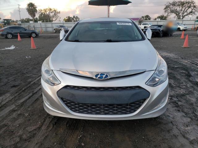Photo 5 from auction – 2012 HYUNDAI SONATA HYB with VIN KMHEC4A41CA042449