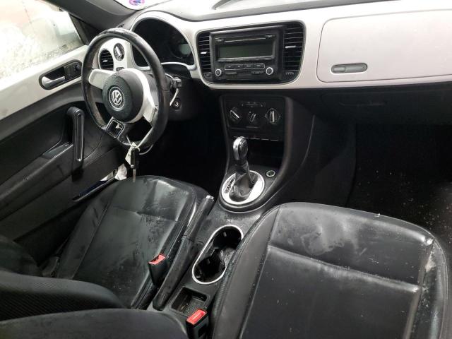 Photo 8 from auction – 2012 VOLKSWAGEN BEETLE with VIN 3VWJP7AT3CM622446
