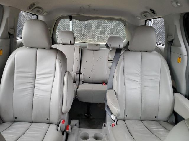 Photo 10 from auction – 2012 TOYOTA SIENNA XLE with VIN 5TDYK3DC3CS201735