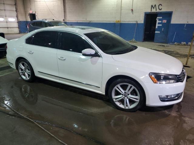 Photo 4 from auction – 2014 VOLKSWAGEN PASSAT SEL with VIN 1VWCN7A3XEC033784