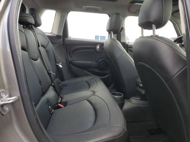 Photo 10 from auction – 2019 MINI COOPER with VIN WMWXU1C5XK2J01275