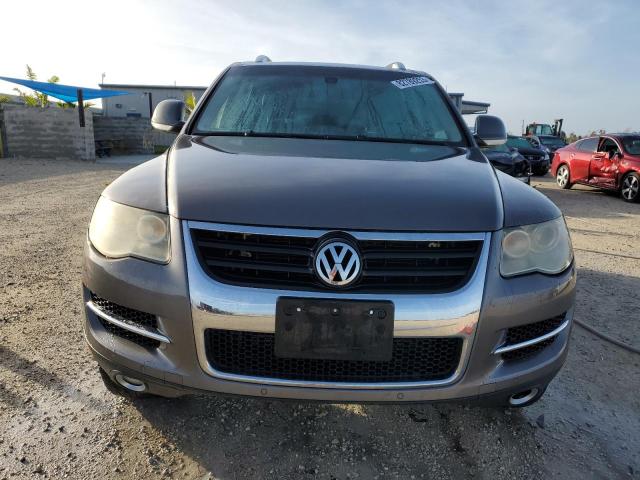 Photo 5 from auction – 2008 VOLKSWAGEN TOUAREG 2 with VIN WVGBE77L68D028887