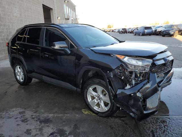 Photo 4 from auction – 2019 TOYOTA RAV4 XLE with VIN 2T3P1RFV0KC028531