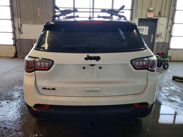 Photo 6 from auction – 2019 JEEP COMPASS LA with VIN 3C4NJDBB9KT621252
