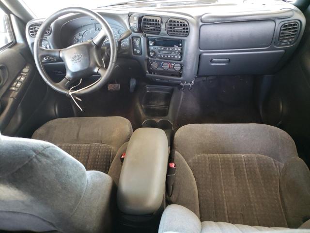 Photo 8 from auction – 2002 CHEVROLET BLAZER with VIN 1GNDT13WX2K190788