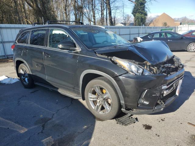 Photo 4 from auction – 2018 TOYOTA HIGHLANDER with VIN 5TDDZRFH8JS901608