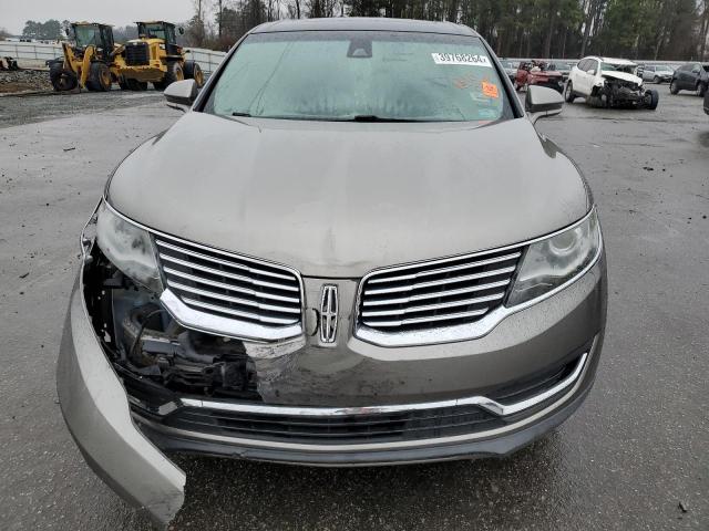 Photo 5 from auction – 2016 LINCOLN MKX RESERV with VIN 2LMTJ8LR6GBL21620