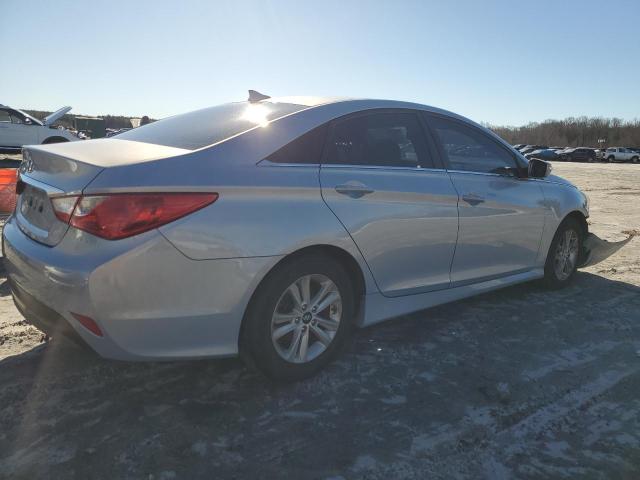 Photo 3 from auction – 2014 HYUNDAI SONATA GLS with VIN 5NPEB4AC7EH903322