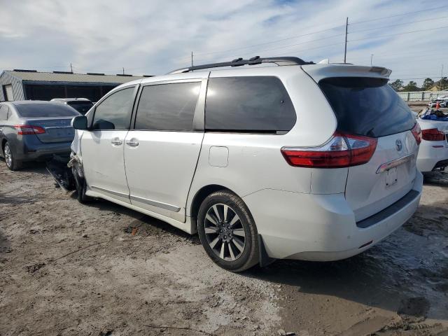Photo 2 from auction – 2019 TOYOTA SIENNA with VIN 5TDYZ3DC8KS014744