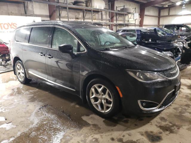 Photo 4 from auction – 2017 CHRYSLER PACIFICA T with VIN 2C4RC1EG5HR550953
