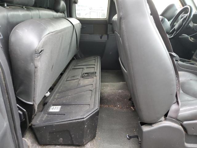 Photo 10 from auction – 2005 CHEVROLET SILVERADO with VIN 1GCHK39225E237778