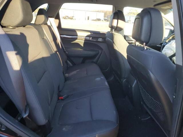 Photo 10 from auction – 2011 KIA SORENTO BA with VIN 5XYKTCA17BG071752