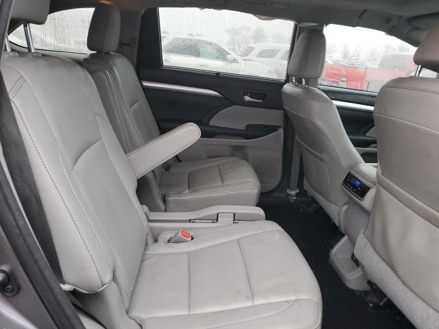 Photo 11 from auction – 2015 TOYOTA HIGHLANDER with VIN 5TDKKRFH4FS097228