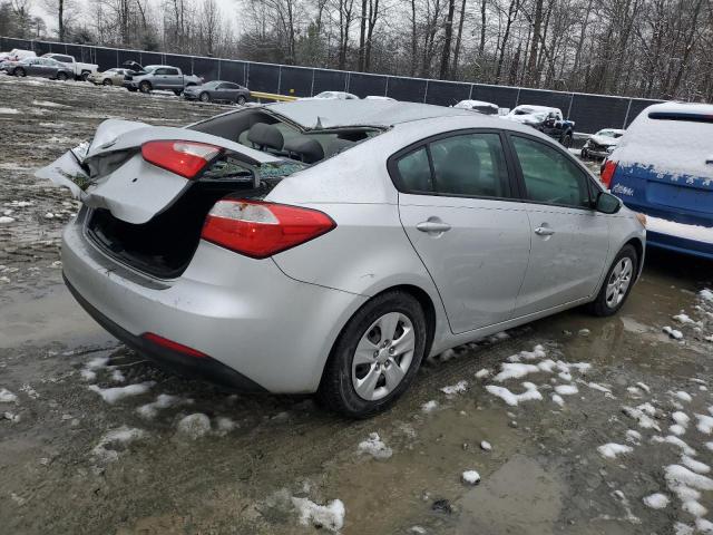 Photo 3 from auction – 2015 KIA FORTE LX with VIN KNAFK4A6XF5435227