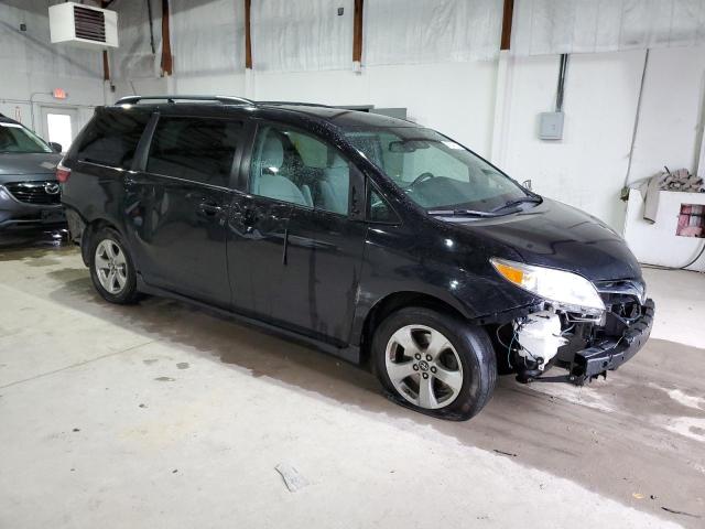 Photo 4 from auction – 2019 TOYOTA SIENNA LE with VIN 5TDKZ3DC6KS010231