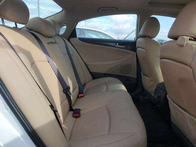 Photo 10 from auction – 2011 HYUNDAI SONATA SE with VIN 5NPEC4AB0BH218854