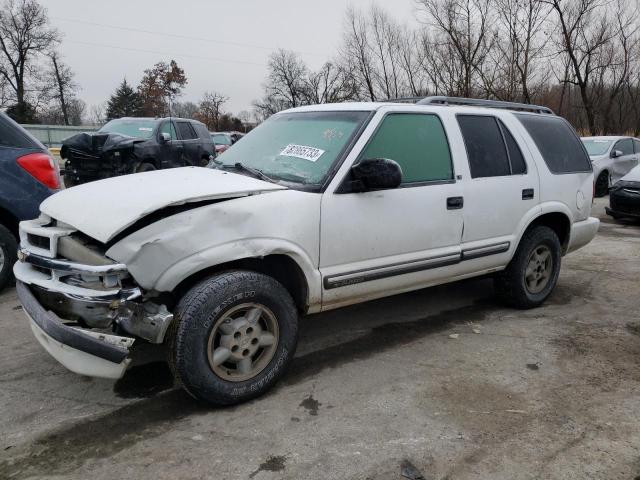 CHEVROLET BLAZER 2001 with VIN 1GNDT13W212201801 - Photo from auction