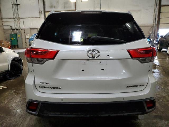 Photo 6 from auction – 2018 TOYOTA HIGHLANDER with VIN 5TDDZRFH6JS497384