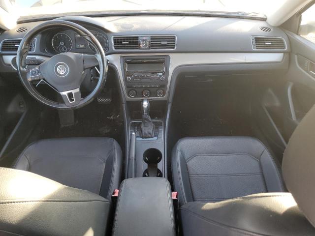 Photo 8 from auction – 2015 VOLKSWAGEN PASSAT S with VIN 1VWAT7A35FC034405
