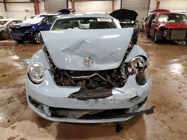 Photo 5 from auction – 2012 VOLKSWAGEN BEETLE with VIN 3VWJP7AT9CM602847