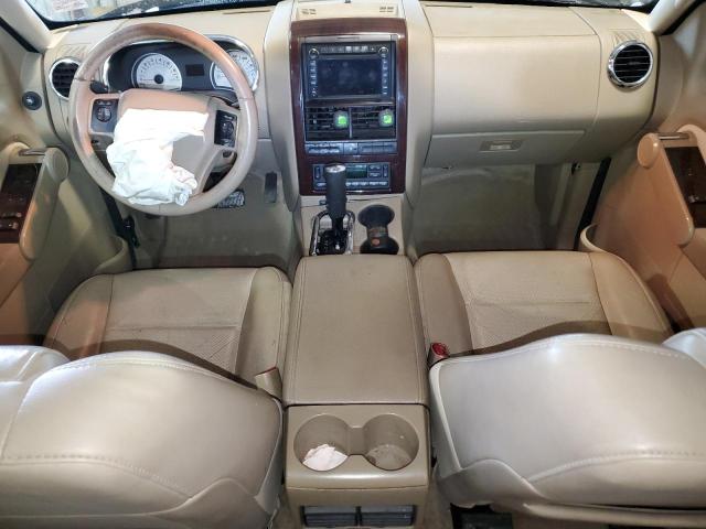 Photo 8 from auction – 2010 FORD EXPLORER L with VIN 1FMEU8F8XAUA71279