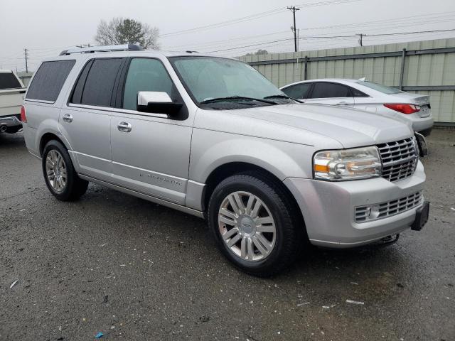 Photo 4 from auction – 2011 LINCOLN NAVIGATOR with VIN 5LMJJ2H51BEJ03309