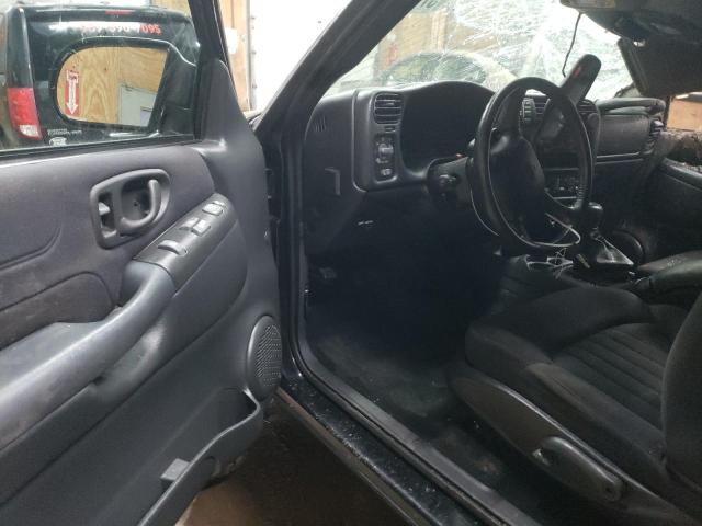 Photo 8 from auction – 2005 CHEVROLET BLAZER with VIN 1GNCT18X85K101138