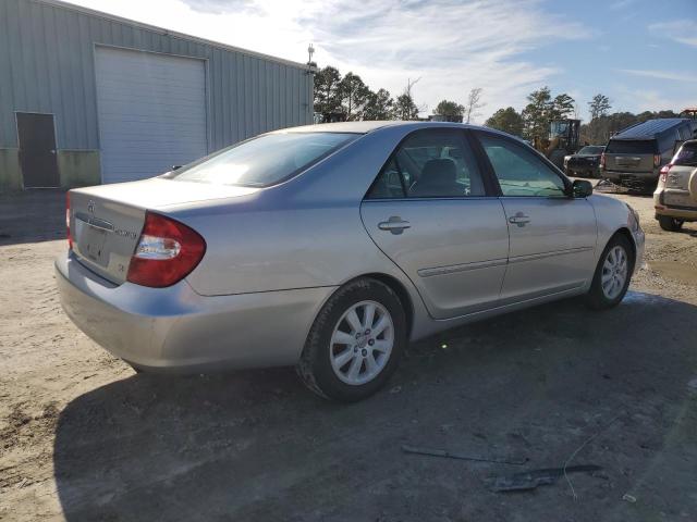 Photo 3 from auction – 2004 TOYOTA CAMRY LE with VIN 4T1BF30K54U572007