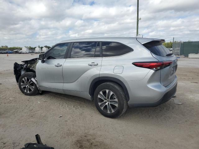 Снимка 2 от търг – 2023 TOYOTA HIGHLANDER с VIN 5TDKDRAH3PS020224