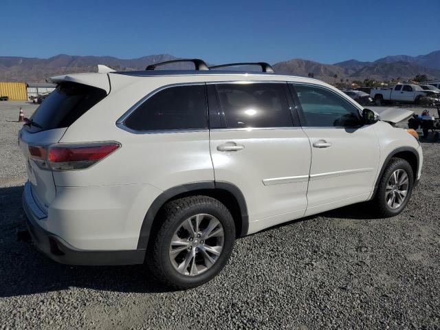 Photo 3 from auction – 2015 TOYOTA HIGHLANDER with VIN 5TDKKRFH0FS112176